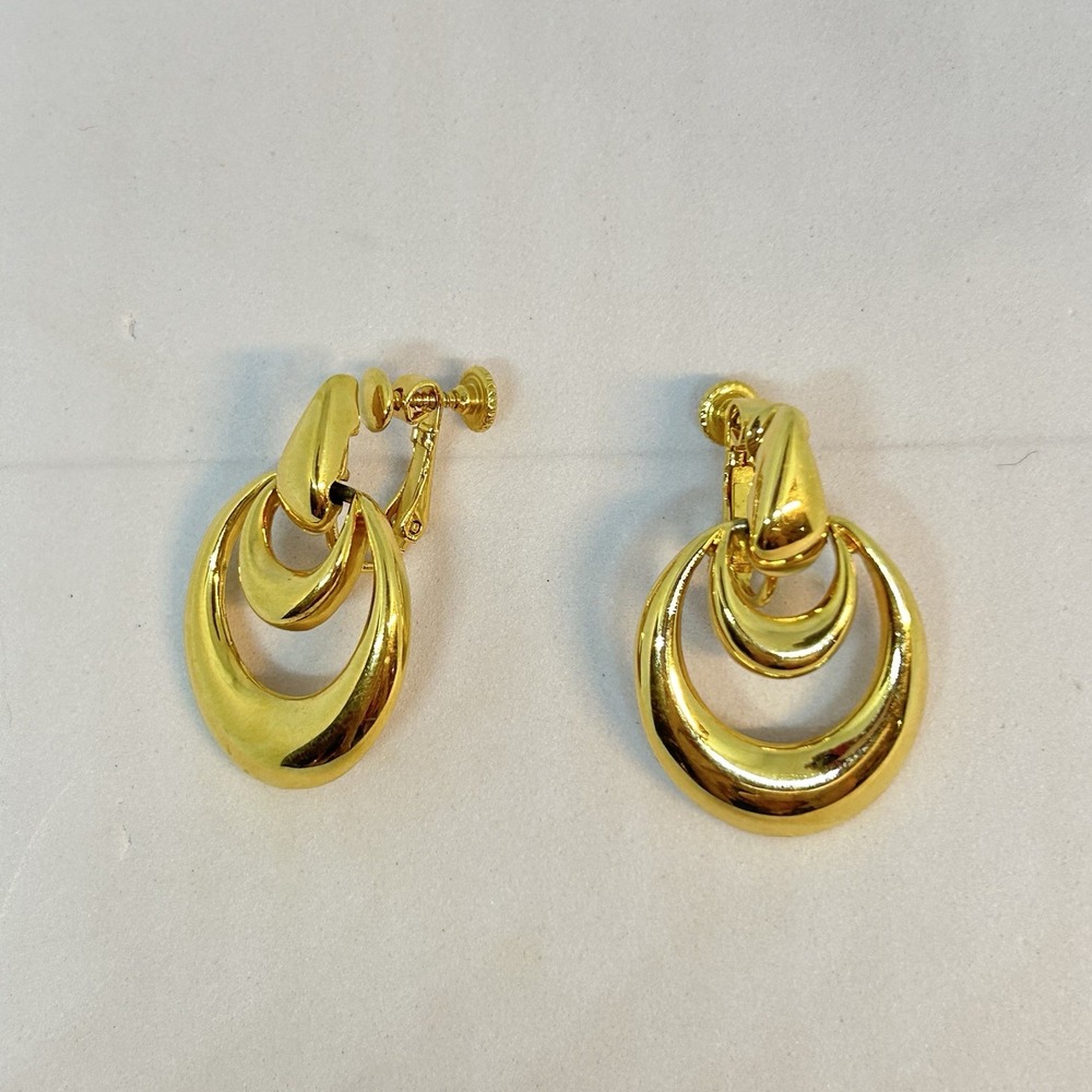 Vintage NAPIER Brushed Gold Tone Hoop Clip Screw Back Earrings‎